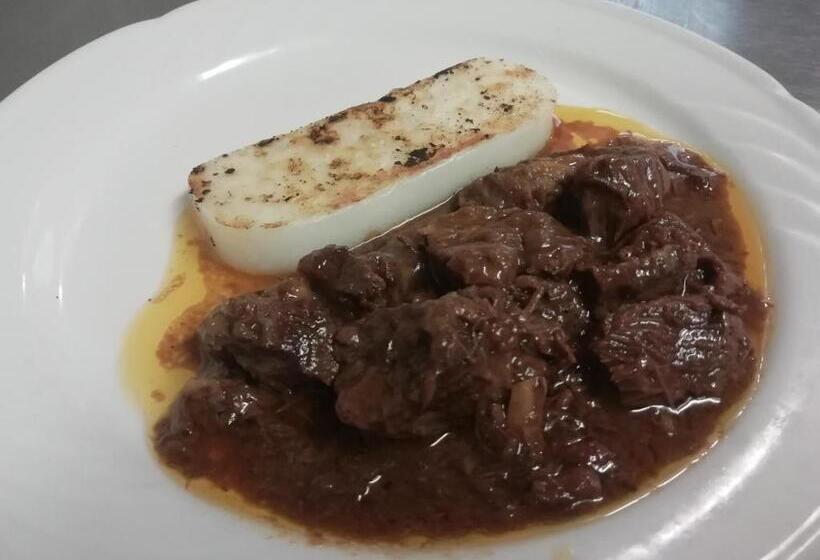 فندق Albergo Ristorante Leon D'oro