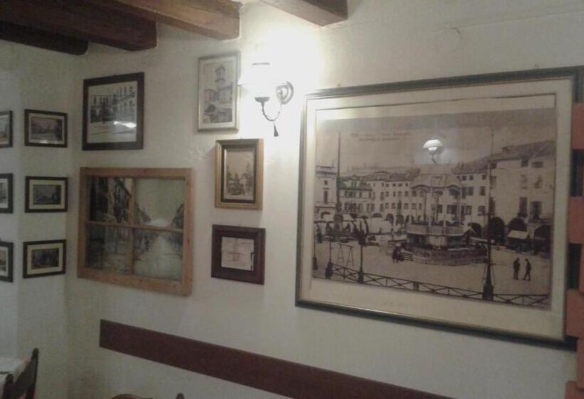 فندق Albergo Ristorante Leon D'oro