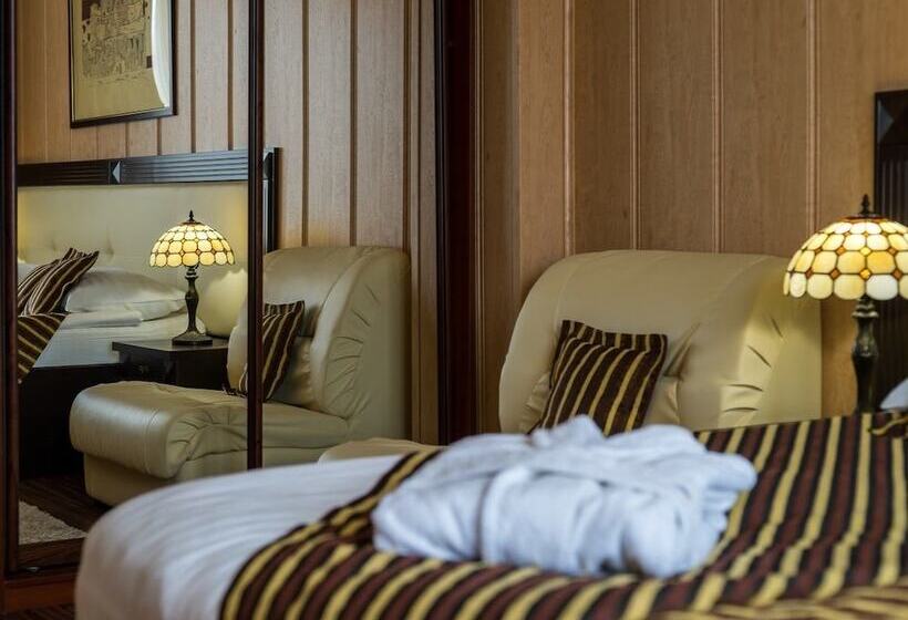 ホテル Baden Baden