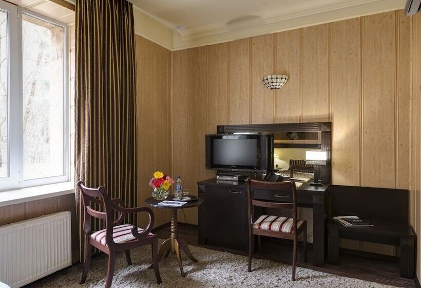 ホテル Baden Baden