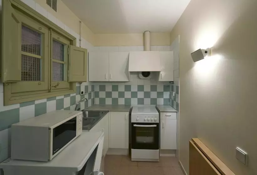 Apartamentos Montserrat Abat Marcet