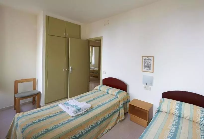 Apartamentos Montserrat Abat Marcet