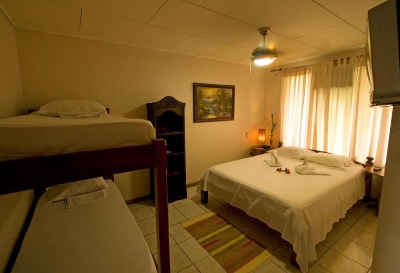 Bed and Breakfast Laura S House