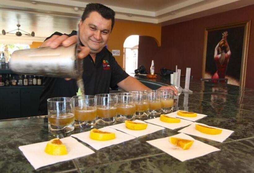 Vista Hermosa Resort And Spa