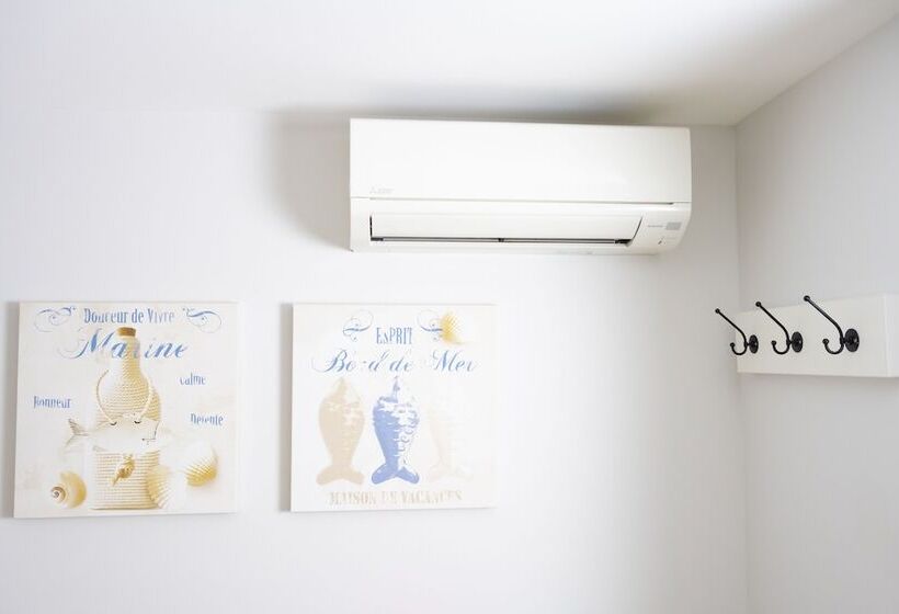 La Ciotat   A Deux Pas De L Eau