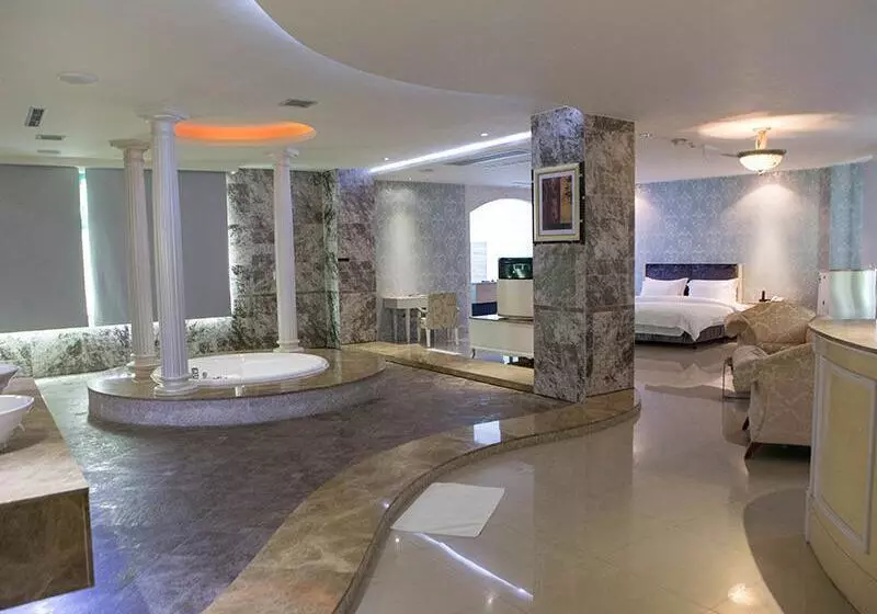 Allur Boutique Motelchang Hua Branch
