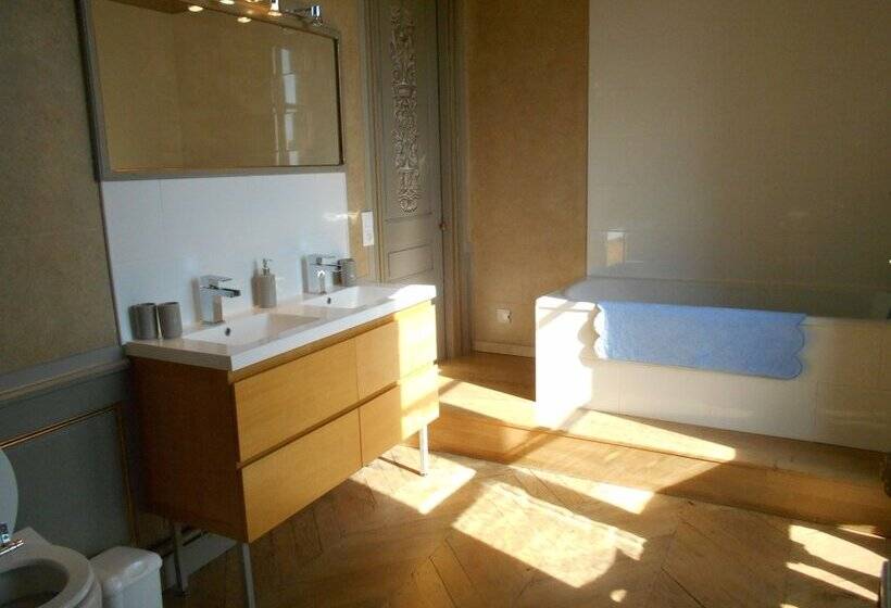 צימר Château D Ailly