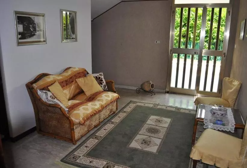 ベッドアンドブレックファースト L' Aia Antica