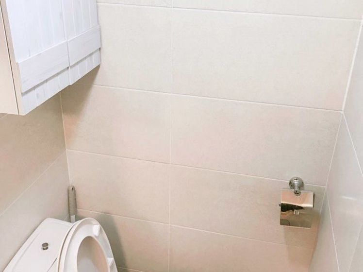 Check And Out Guesthouse & Pub Hostel