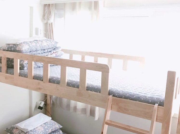 Check And Out Guesthouse & Pub Hostel