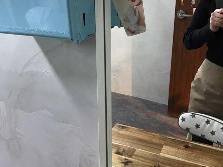 Check And Out Guesthouse & Pub Hostel