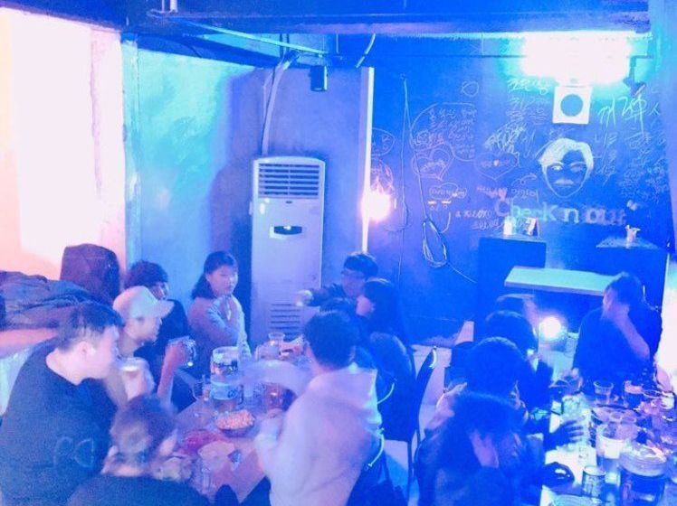 Check And Out Guesthouse & Pub Hostel