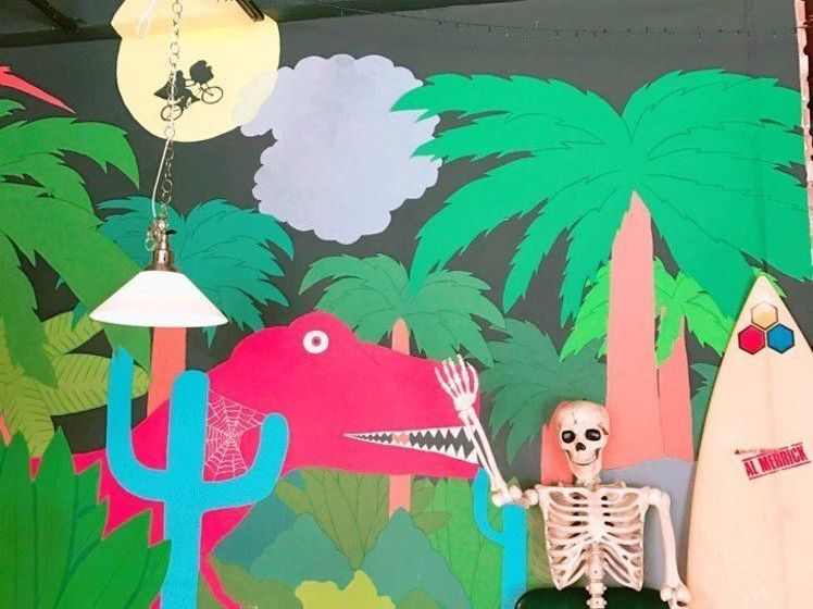 Check And Out Guesthouse & Pub Hostel