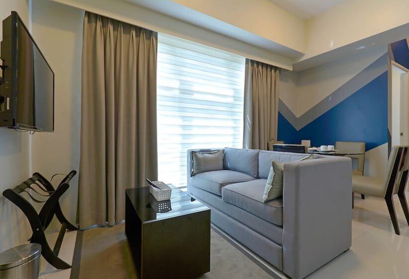 Currency Serviced Suites