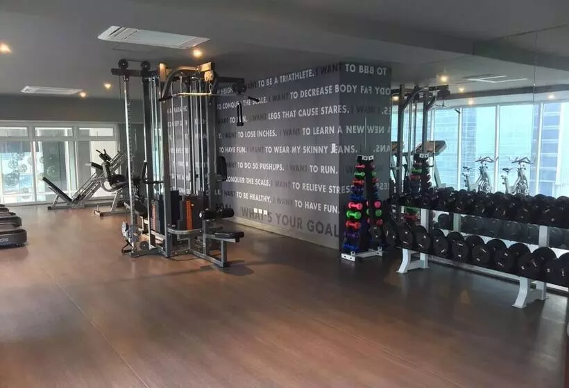 Currency Serviced Suites