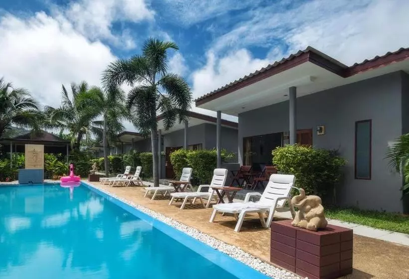 Hotelli Again At Naiharn Beach Resort