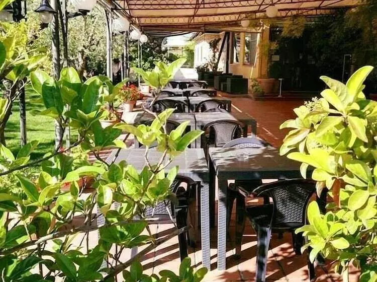 Hotelli Albergo Conca D Oro