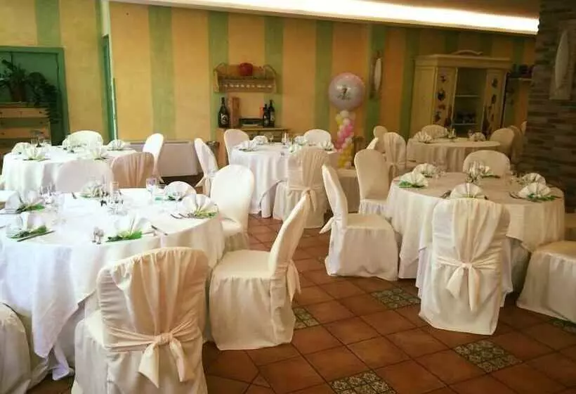 Hotelli Albergo Conca D Oro