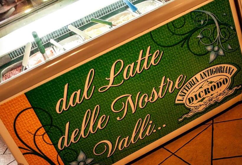 בית מלון כפרי Albergo Meublè Vecchio Scarpone