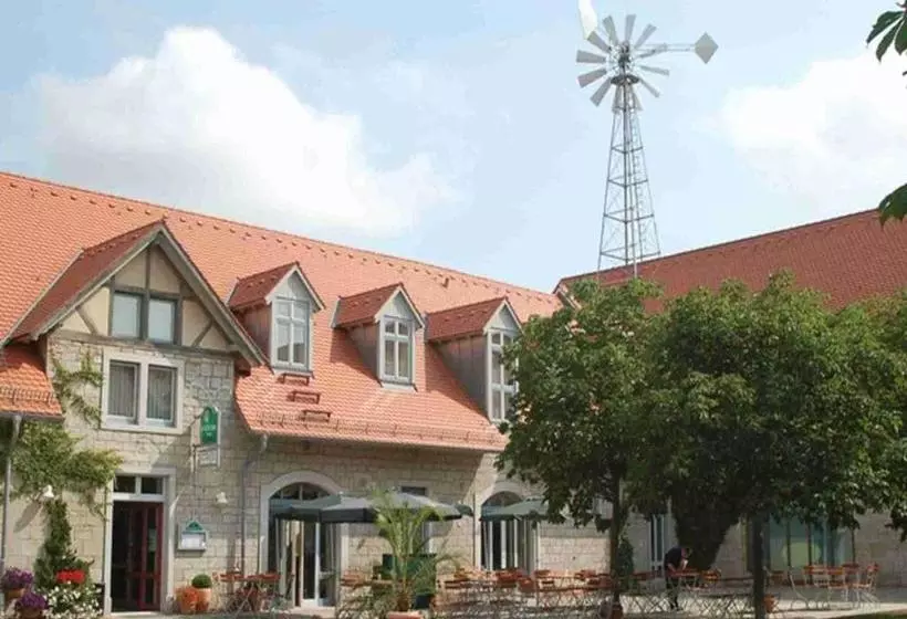 Hotelli Landgasthof Zum Alten Gut