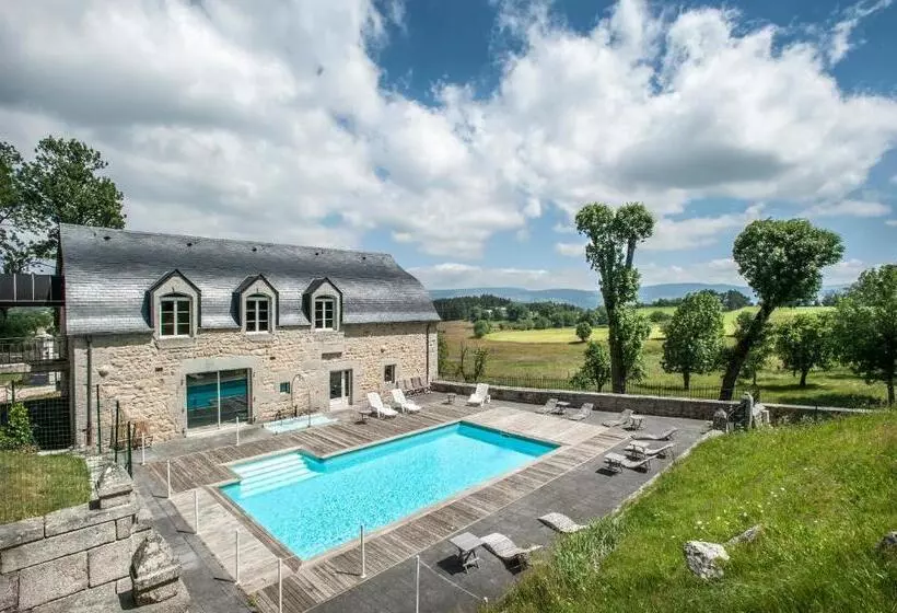 ホテル Le Chateau D Orfeuillette