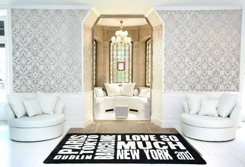 ホテル Le Chateau D Orfeuillette