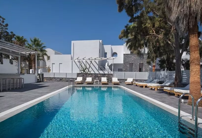 هتل Meltemi Excelsior Suites
