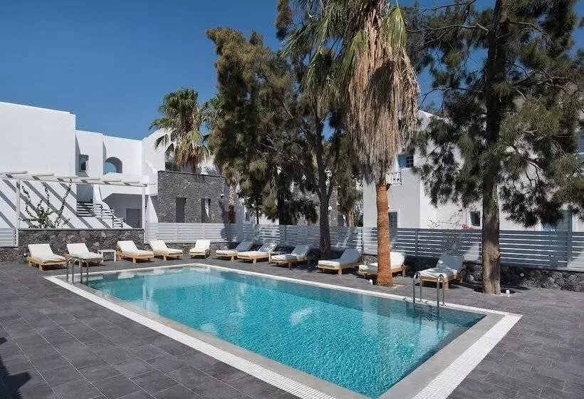 هتل Meltemi Excelsior Suites