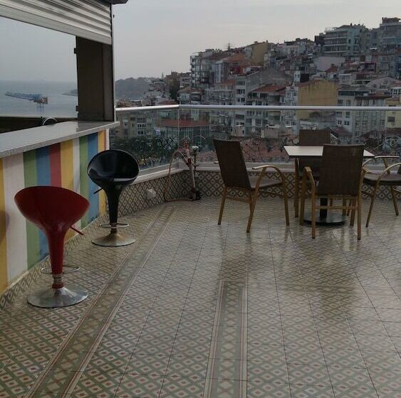 Istanbul Modern Residence