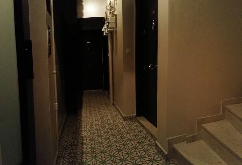 Istanbul Modern Residence