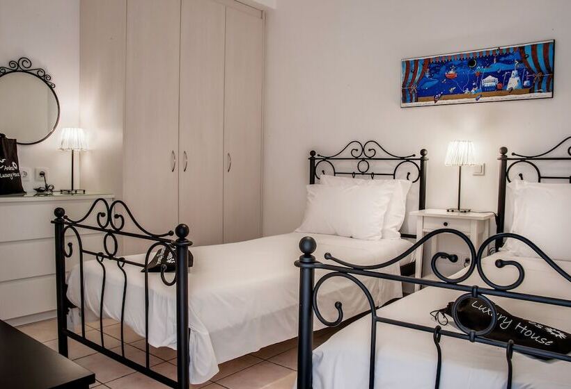 Luxury Family Apartment   Pool, Seaview, 200m Beach