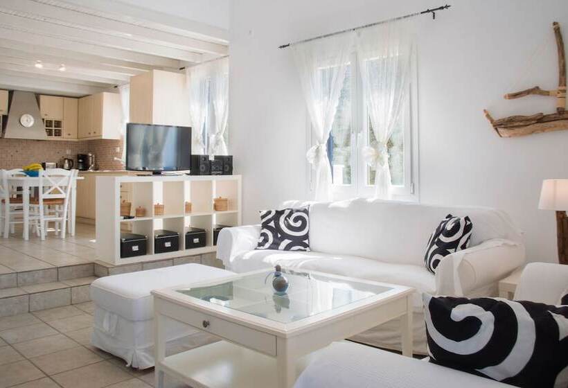 Luxury Family Apartment   Pool, Seaview, 200m Beach