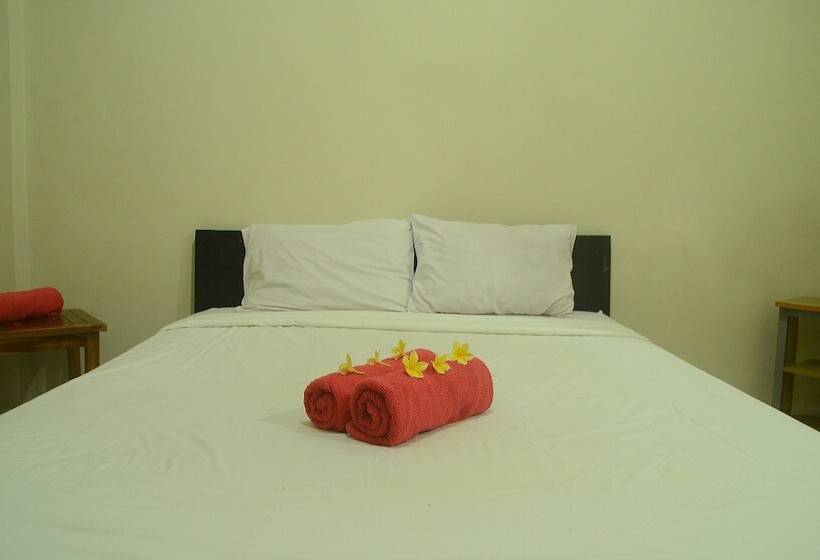 بنسيون Budget Door Legian Inn