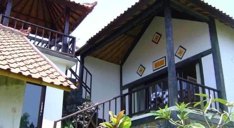 膳宿费 Bukit Indah Homestay