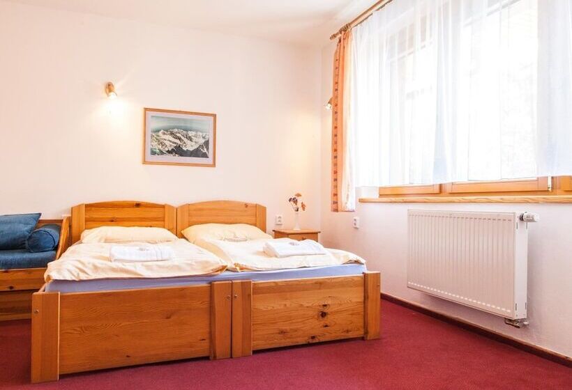 منتجع Penzion Snezienka