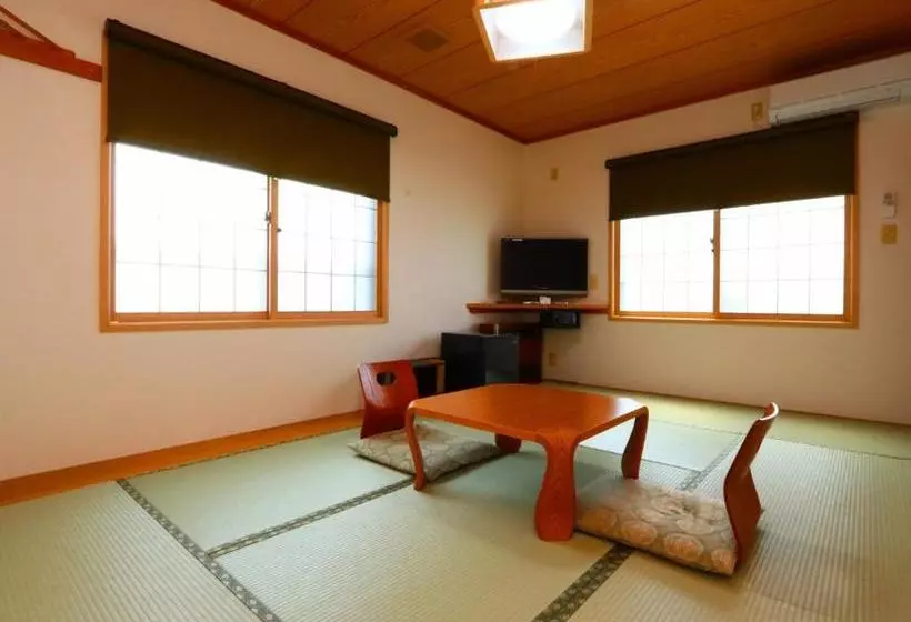 Ryokan Takanoya