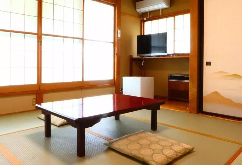 Ryokan Takanoya