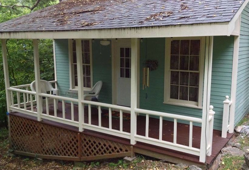 مبيت وإفطار Blue Crystal Hideaway