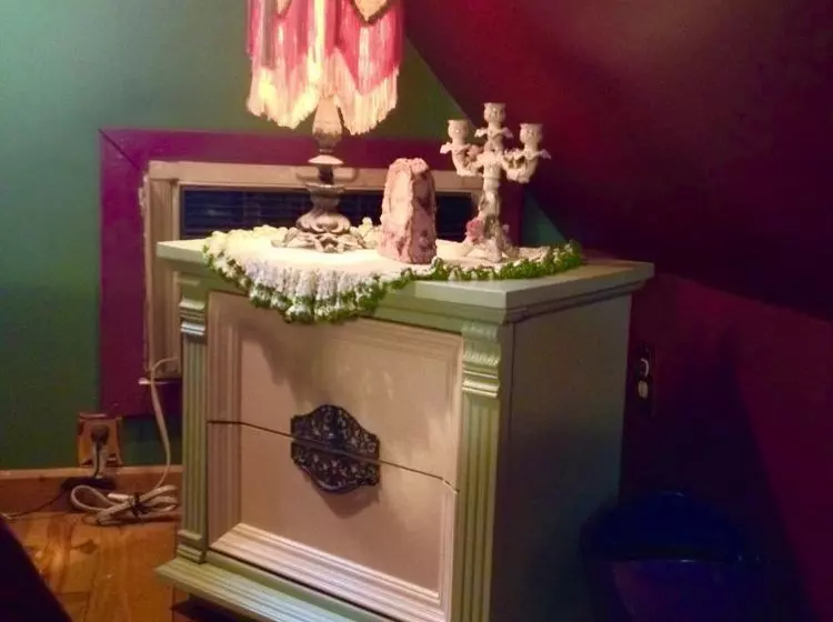 ベッドアンドブレックファースト Blue Crystal Hideaway