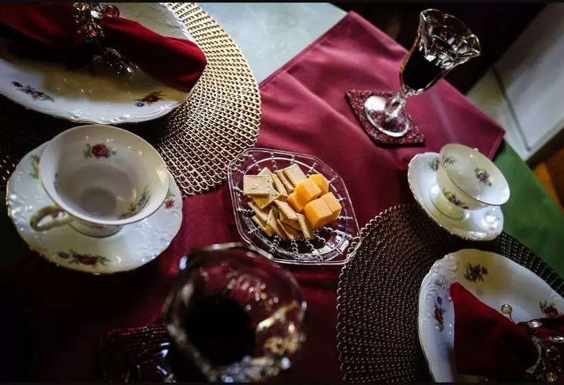 ベッドアンドブレックファースト Blue Crystal Hideaway