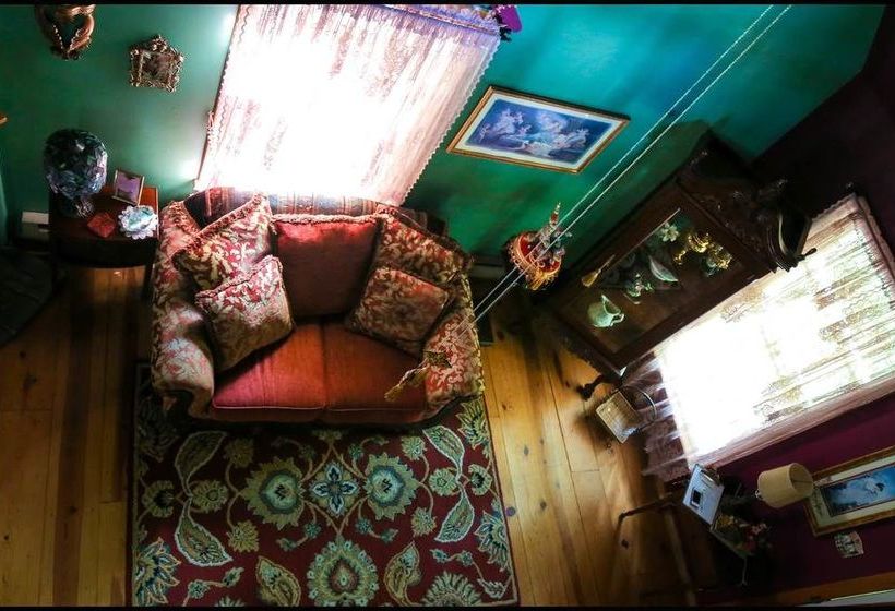 مبيت وإفطار Blue Crystal Hideaway