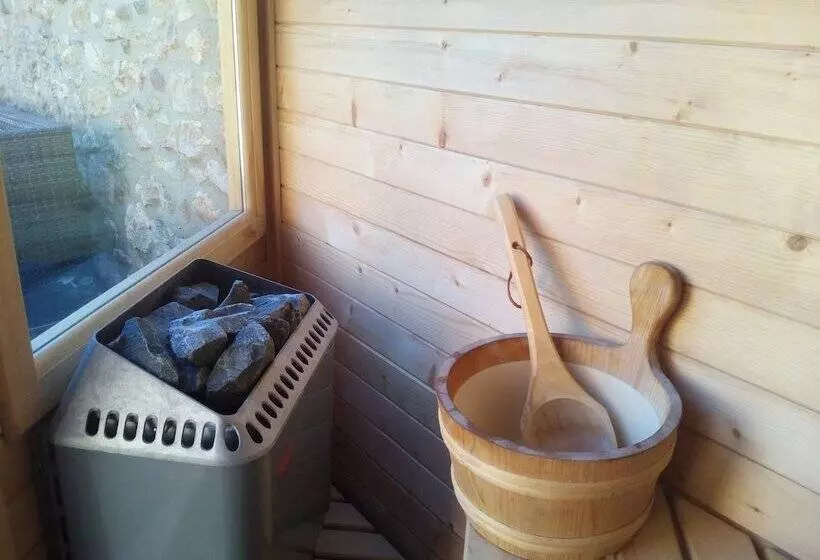 Casa Rural Paller I Cort Del Pairot