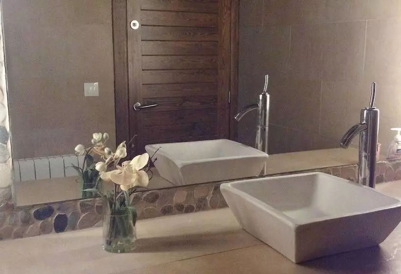 Casa Rural Paller I Cort Del Pairot