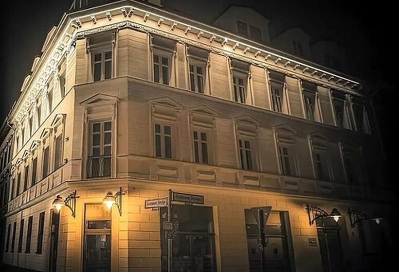 هتل Bett Und Buch