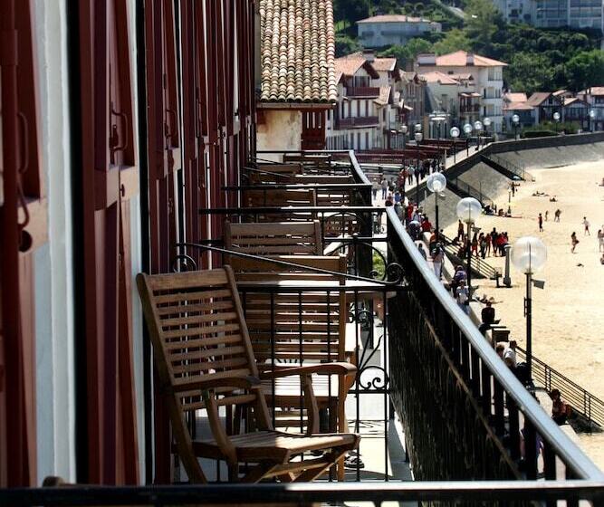 בית מלון כפרי Hôtel De La Plage   Saint Jean De Luz