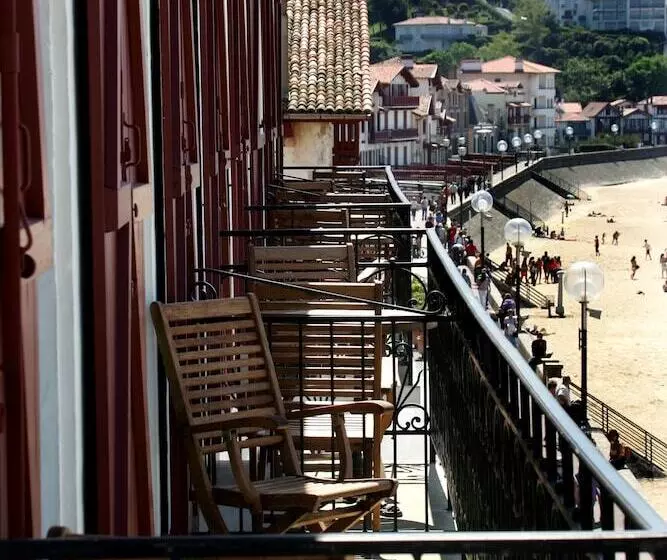 Hotelli Hôtel De La Plage   Saint Jean De Luz