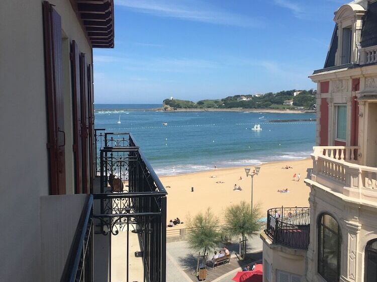 בית מלון כפרי Hôtel De La Plage   Saint Jean De Luz
