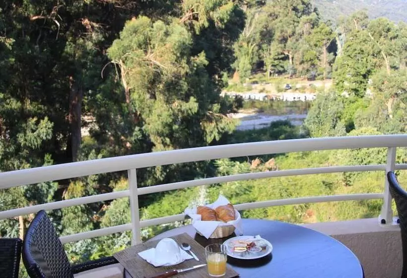 Hotelli Hôtel Et Résidence Costa Rossa