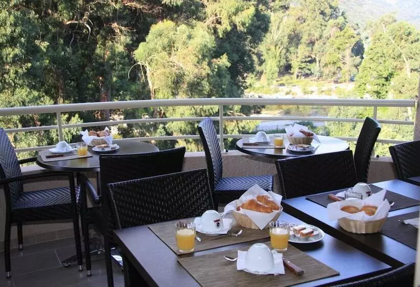 Hotelli Hôtel Et Résidence Costa Rossa