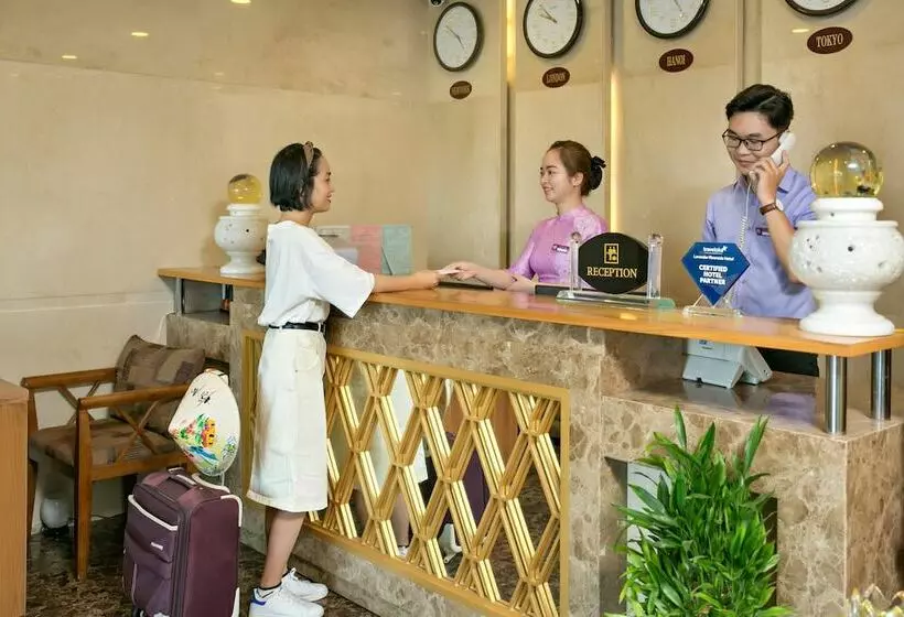 هتل Lavender Riverside